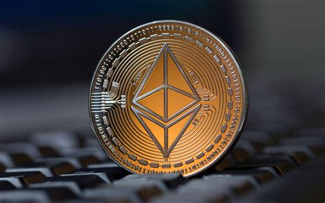 Ethereum: What are the most active open-source Ethereum blockchain projects suitable for beginner-level contributors?
